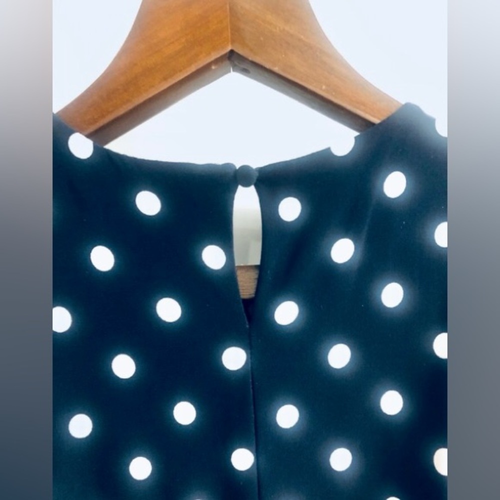 Like New Ralph Lauren Navy & White Polka Dot Sleeveless Crewneck Day Dress - Picture 7 of 11